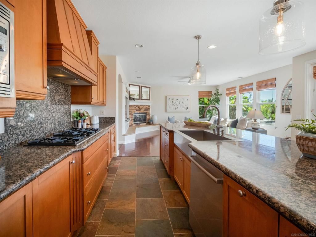 Image 21 of property listing at 8504 Galway, San Diego, CA 92129