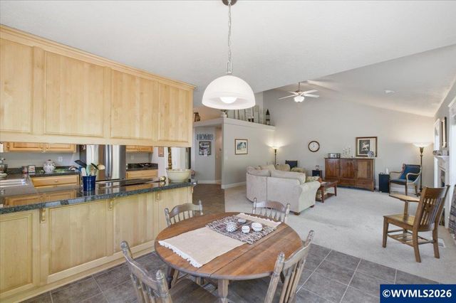 2340 NW Broadway St, Albany, OR 97321
