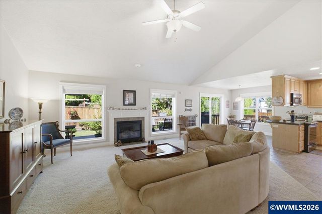 2340 NW Broadway St, Albany, OR 97321