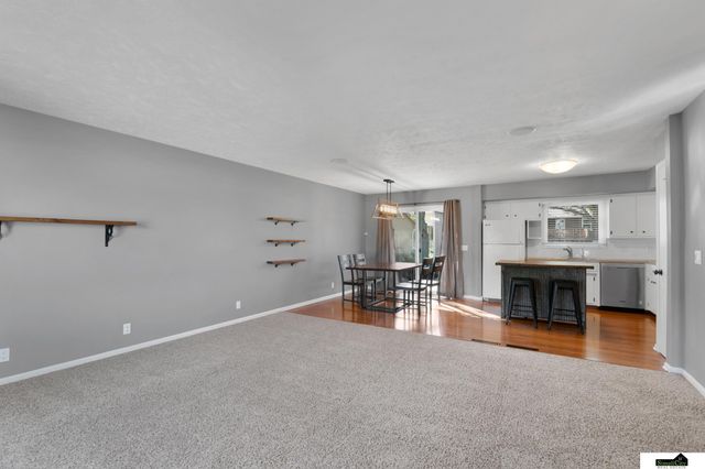 347 Michael Drive, Gretna, NE 68028