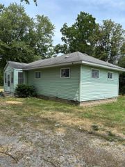 5168 Lennon Road, Flint, MI 48507