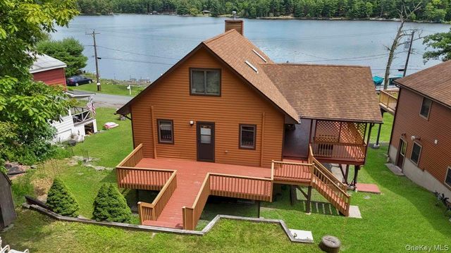 111 Mohican Trail, Glen Spey, NY 12737