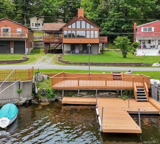 111 Mohican Trail, Glen Spey, NY 12737