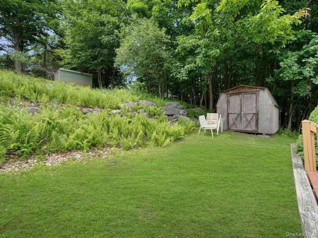 111 Mohican Trail, Glen Spey, NY 12737