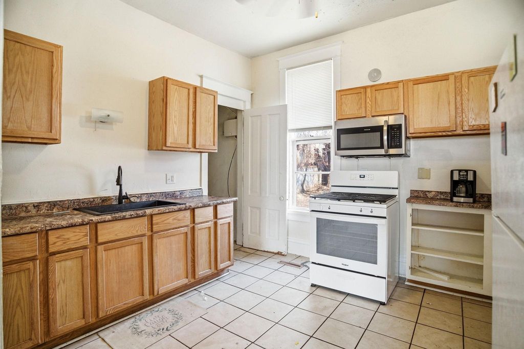 549 Selby Avenue, Saint Paul, MN 55102 — photo 5