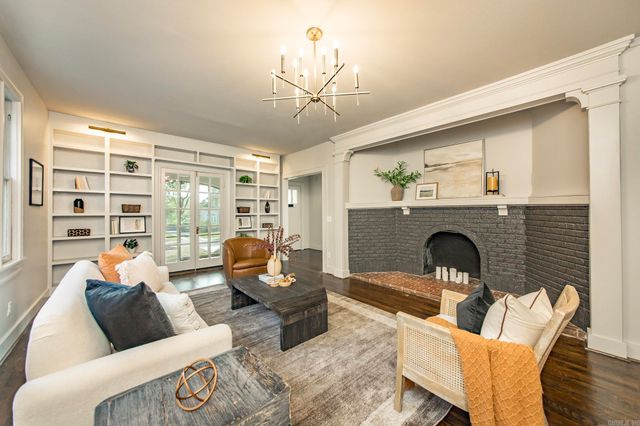 225 Ridgeway Drive, Little Rock, AR 72205