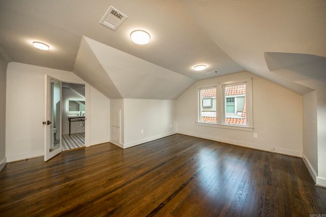 225 Ridgeway Drive, Little Rock, AR 72205