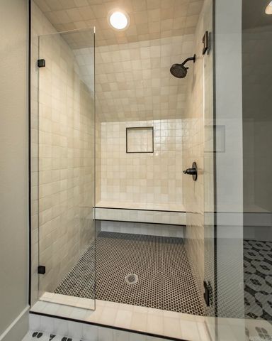 225 Ridgeway Drive, Little Rock, AR 72205