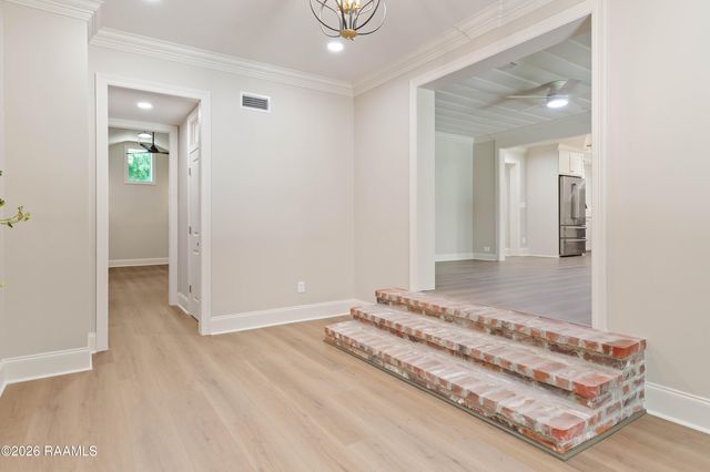 123 Urbana Drive, Lafayette, LA 70506