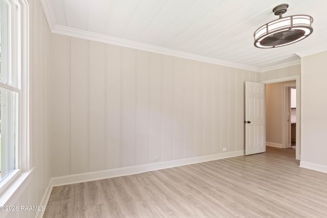 123 Urbana Drive, Lafayette, LA 70506