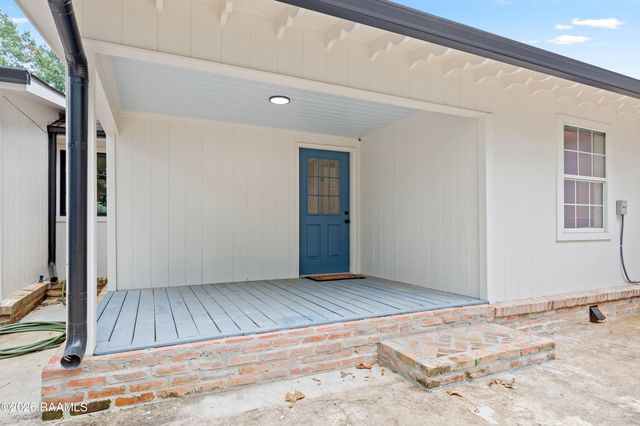 123 Urbana Drive, Lafayette, LA 70506
