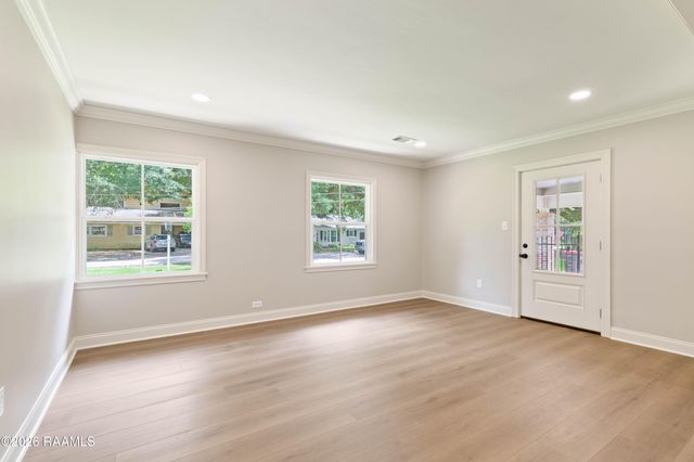 123 Urbana Drive, Lafayette, LA 70506