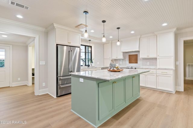123 Urbana Drive, Lafayette, LA 70506