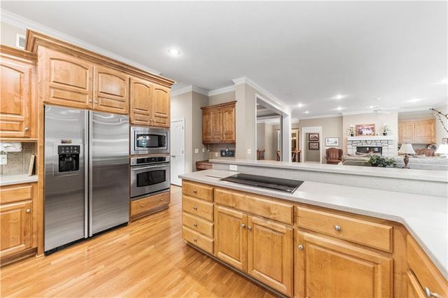 5614 W 131st Terrace, Leawood, KS 66209