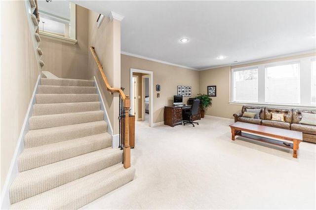 5614 W 131st Terrace, Leawood, KS 66209