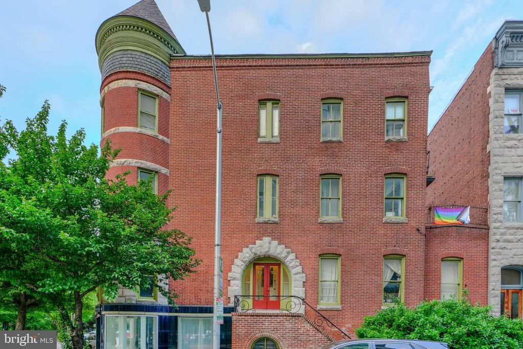 Image 1 of property listing at 2200 MARYLAND AVE, Baltimore, MD 21218