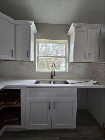 2 OAK TRAIL, Ocala, FL 34472