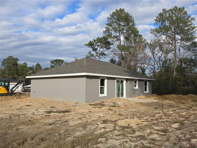 2 OAK TRAIL, Ocala, FL 34472