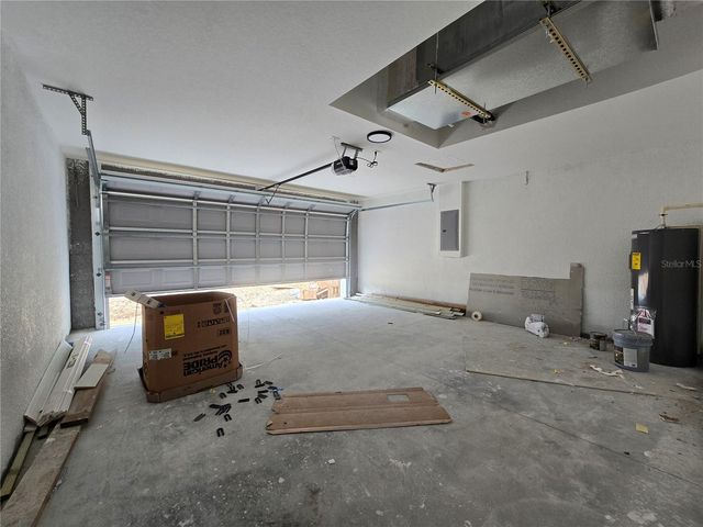 2 OAK TRAIL, Ocala, FL 34472