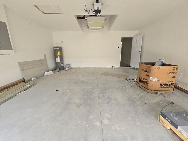 2 OAK TRAIL, Ocala, FL 34472