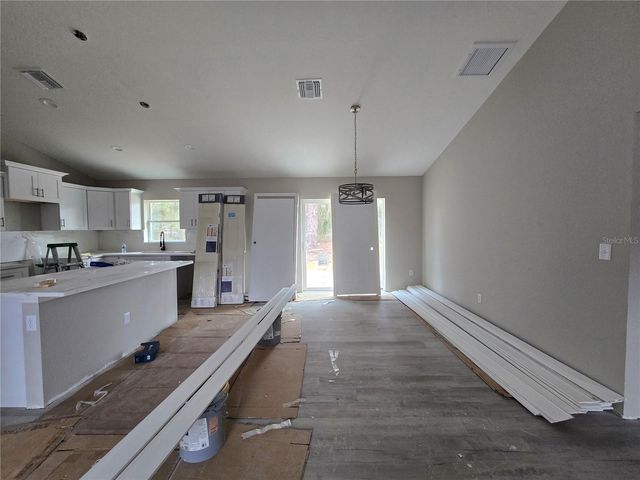 2 OAK TRAIL, Ocala, FL 34472