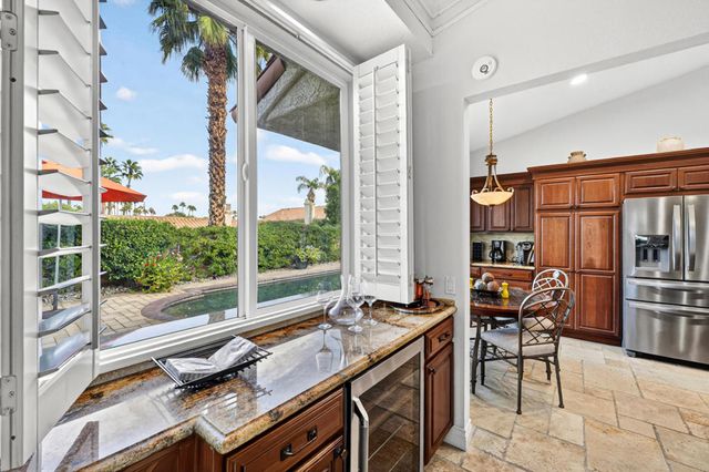 370 Cypress Point Drive, Palm Desert, CA 92211