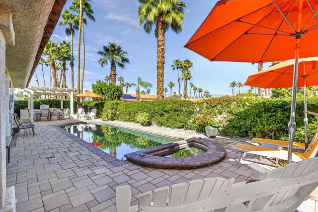 370 Cypress Point Drive, Palm Desert, CA 92211