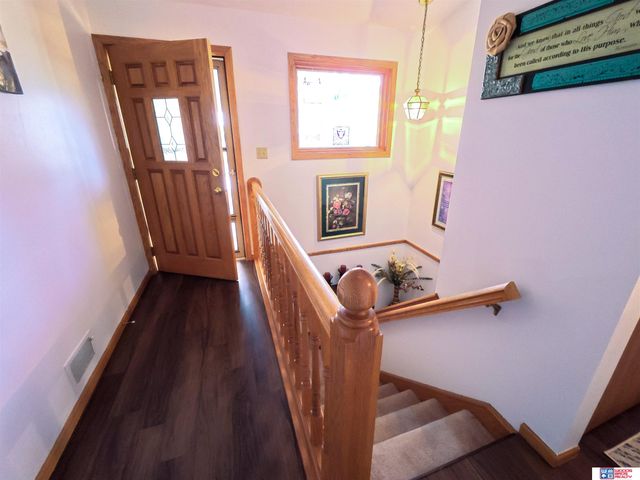 1130 Colony Lane, Lincoln, NE 68505