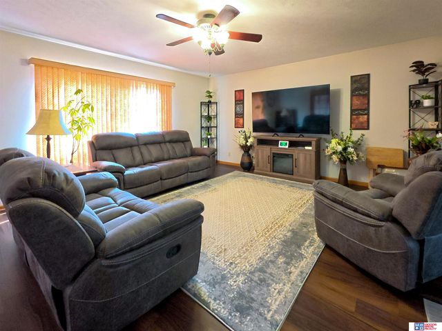 1130 Colony Lane, Lincoln, NE 68505