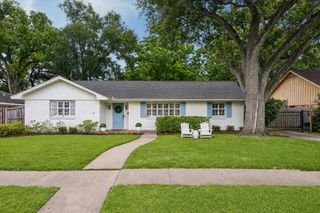 7623 Meadowvale Drive, Houston, TX 77063