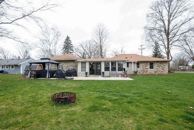 W156N9742 PILGRIM ROAD, Germantown, WI 53022