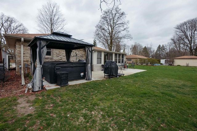 W156N9742 PILGRIM ROAD, Germantown, WI 53022