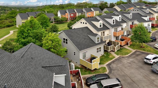 3537 Steffisburg Dr, Nashville, TN 37211
