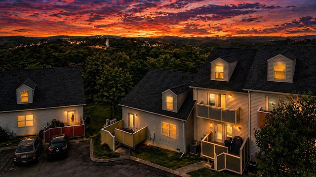 3537 Steffisburg Dr, Nashville, TN 37211