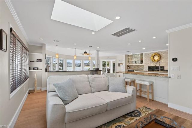 2001 English Cedar CIR, Virginia Beach, VA 23451