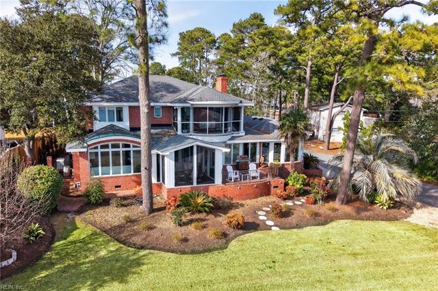 2001 English Cedar CIR, Virginia Beach, VA 23451