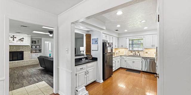 9012 Bontura Road, Granbury, TX 76049