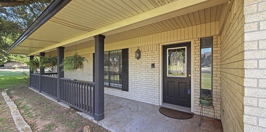 9012 Bontura Road, Granbury, TX 76049 — photo 3