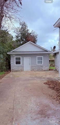 2901 N Hayne St, Pensacola, FL 32503