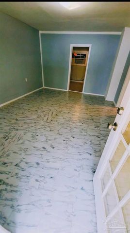 2901 N Hayne St, Pensacola, FL 32503