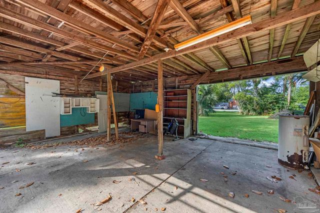 5108 Escambia St, Milton, FL 32570