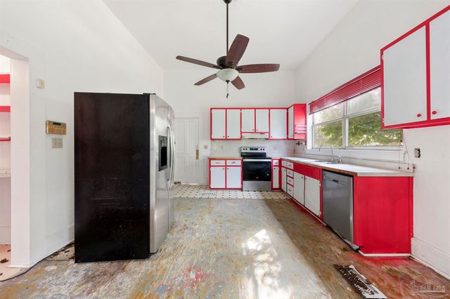 5108 Escambia St, Milton, FL 32570