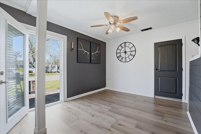 908 Smith Ave, Lawrenceburg, TN 38464