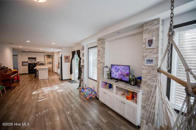 800 Wildwood Circle, Hampstead, NC 28443