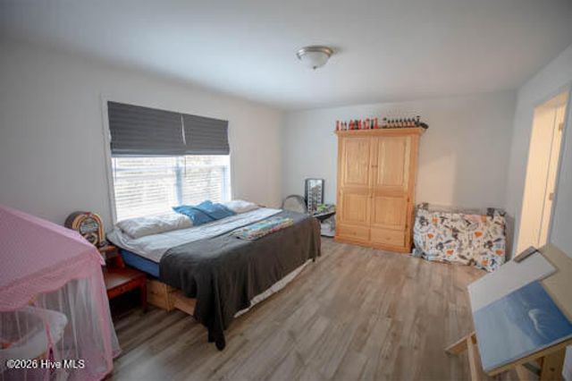 800 Wildwood Circle, Hampstead, NC 28443