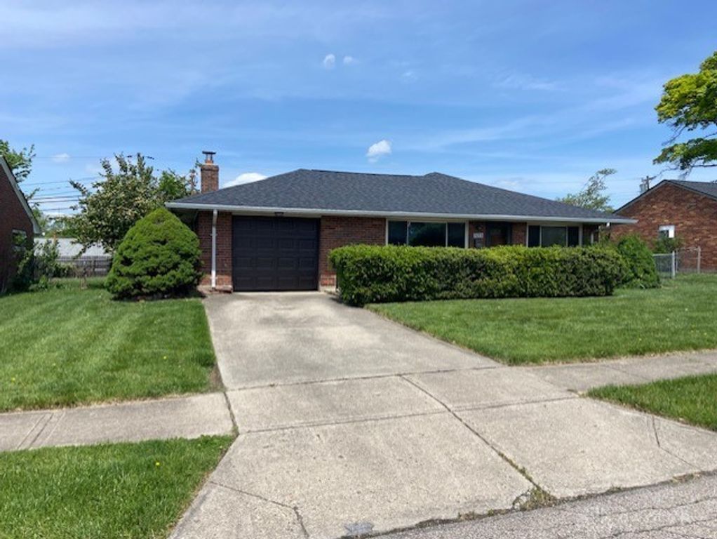1673 W Stroop Road, Kettering, OH 45439