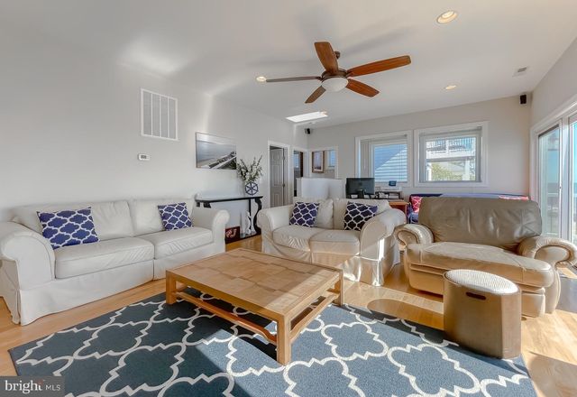 15370 HOLLY DR, Scotland, MD 20687