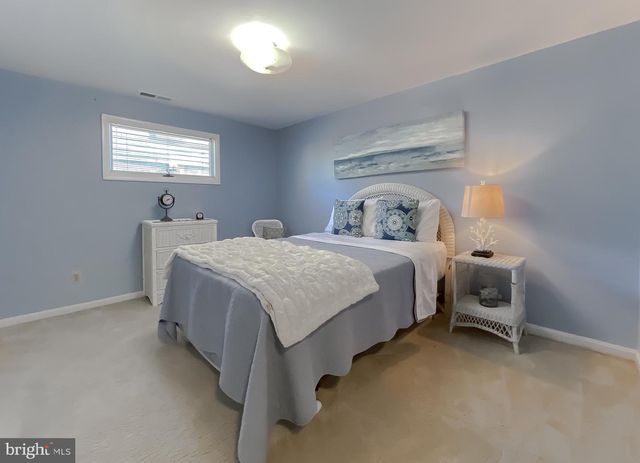 15370 HOLLY DR, Scotland, MD 20687