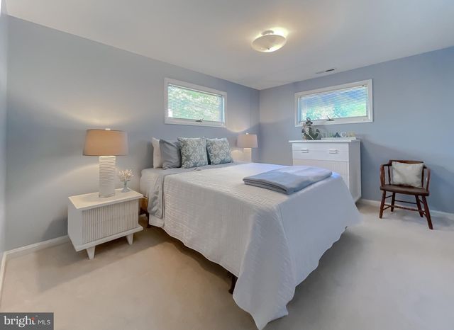 15370 HOLLY DR, Scotland, MD 20687