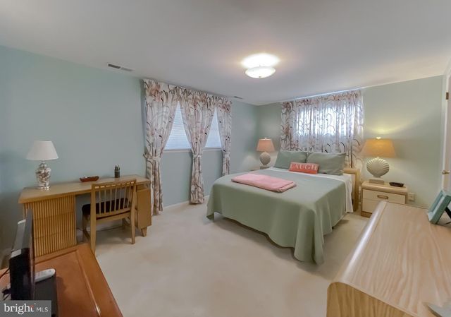 15370 HOLLY DR, Scotland, MD 20687